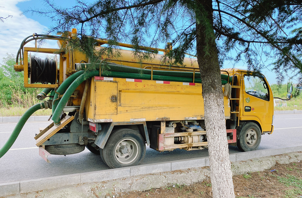 工厂清洗抽粪车