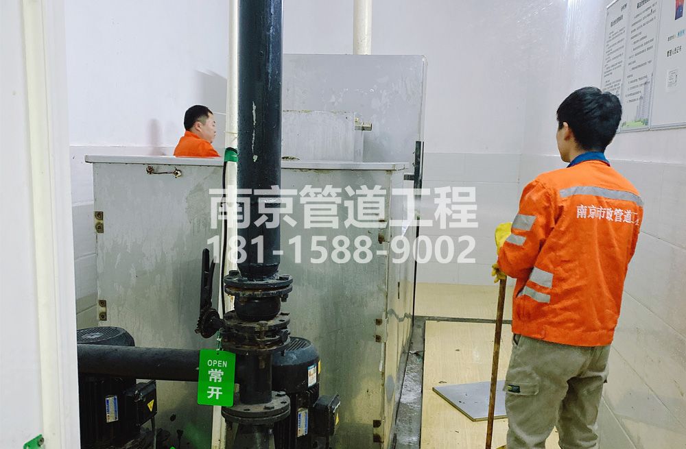 302工厂隔油设备清洗